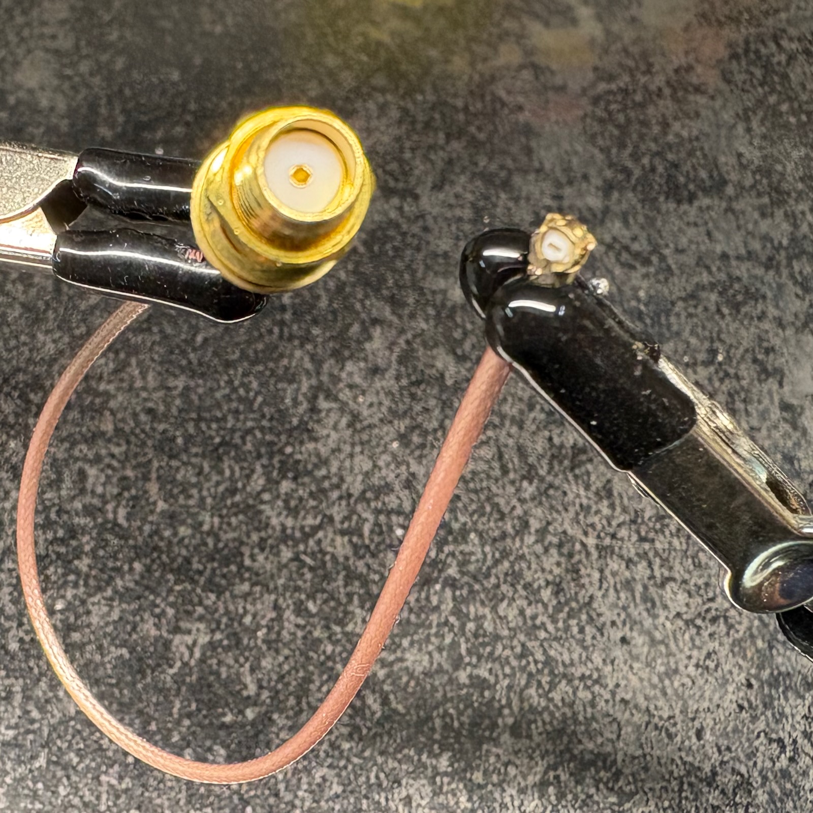 SMA adapter